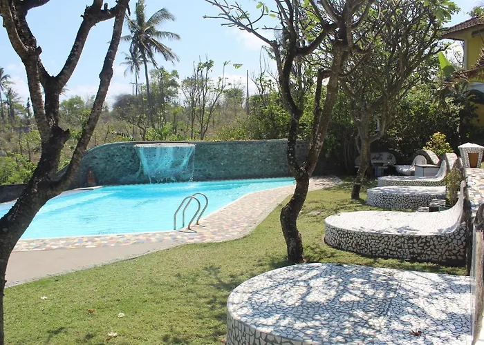 Arjuna Hotel Seraya